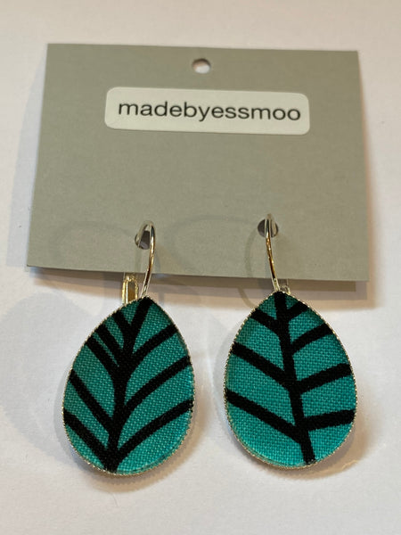 Essmoo earrings