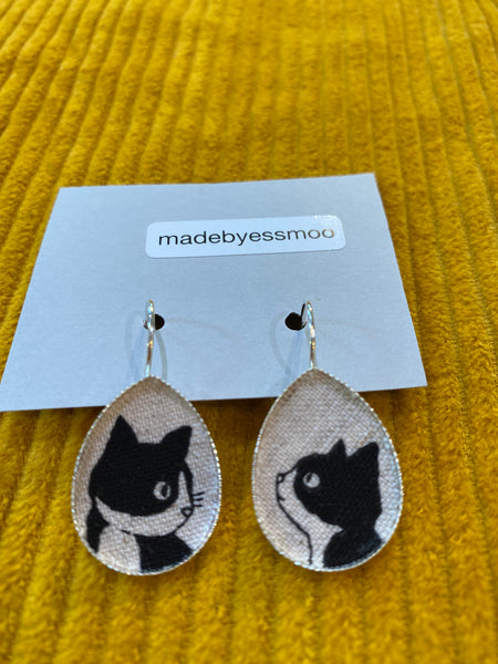 Essmoo earrings