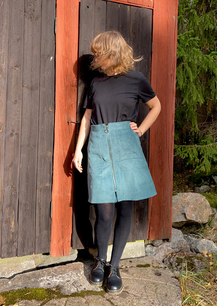 Kubik corduroy zip skirt