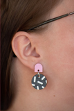 Törmi Neilikka round earrings pink