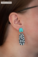 Törmi Neilikka oval earrings orange