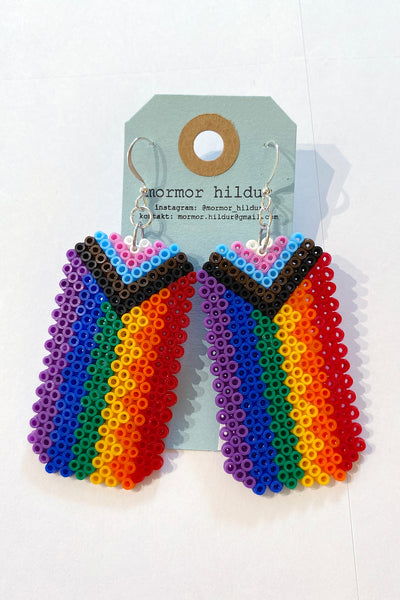 Mormor Hildur earrings pride