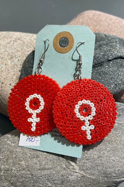 Mormor Hildur feminist earrings