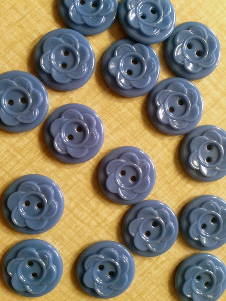 Buttons lavender blue 20 pieces