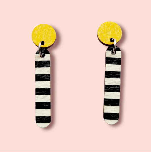 Törmi viiru earrings yellow